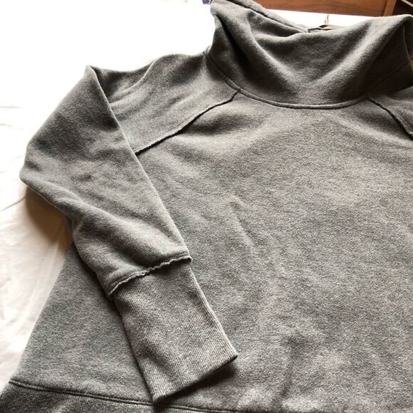 Calvin Klein Performance Sweat Shirt Gray Small - Picture 3 of 10
